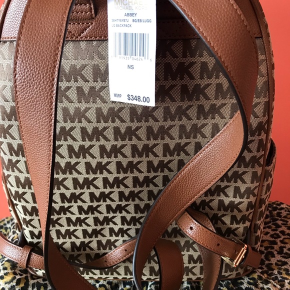 Michael Kors MK Signature Large Backpack Abbey NWT - Picture 6 of 8